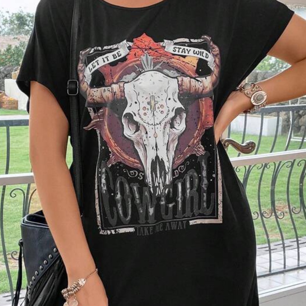T-SHIRT DRESS